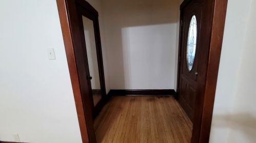 404 8 Ave, Broadview IL 60153-1515 exterior