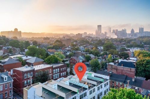 1611 Buena Vis St, Pittsburgh PA 15212-4529 exterior