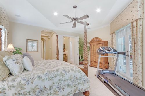 9328 Scarborough Ct, Fort Pierce FL  34986-3360 exterior