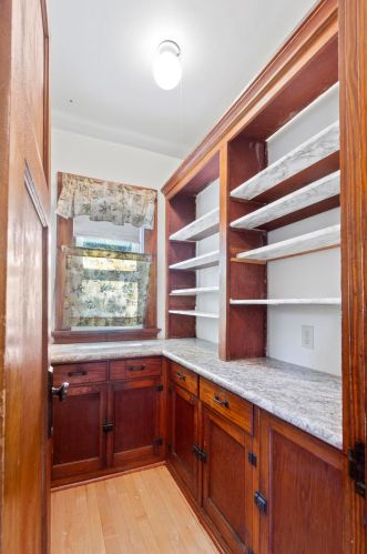 2211 69, Milwaukee WI 53219-2906 exterior