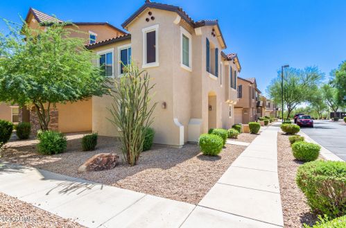 34739 30th Ave, Phoenix, AZ 85086-3234