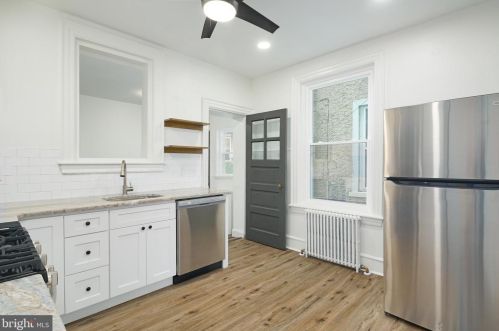 726 58 St, Philadelphia PA 19143-2432 exterior