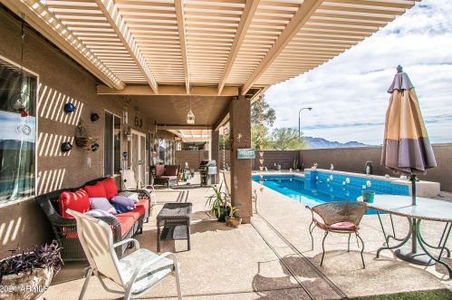 3751 Gleneagle Pl, Chandler AZ 85249-9445 exterior