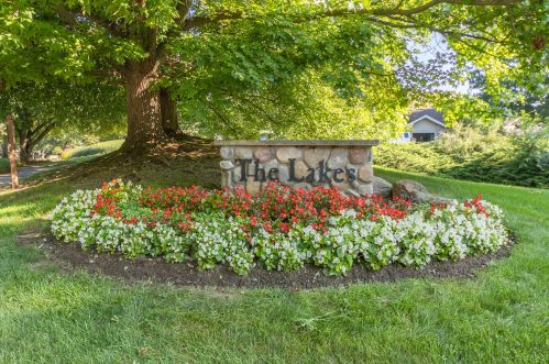 7643 Blackmar Cir, Kalamazoo, MI 49024-4089