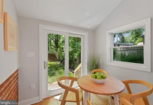 12914 Evanston St, Rockville MD 20853-3002 exterior