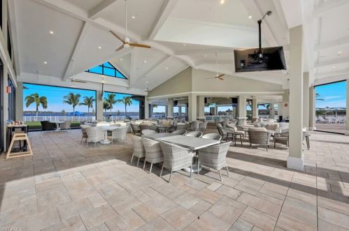 8737 Hideaway Harbor Ct, Naples FL 34120-4327 exterior