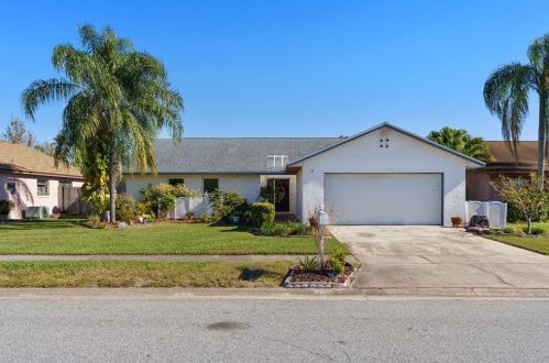 3231 Burlington Dr, Orlando, FL 32837-9050