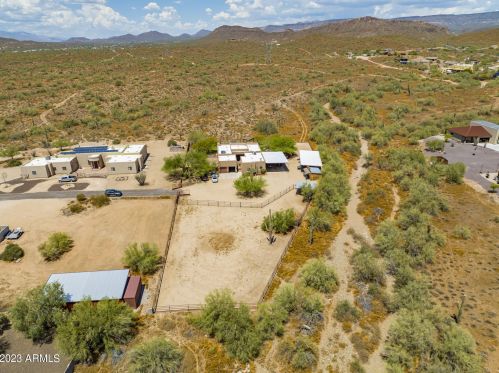 40115 3rd St, Phoenix AZ  85086-8606 exterior