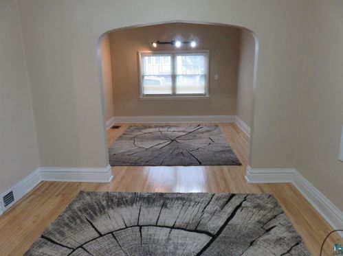 519 22 Ave, Duluth MN 55812-2120 exterior