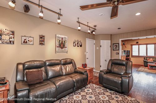 16 Troilus Dr, Old Bridge NJ 08857-2723 exterior