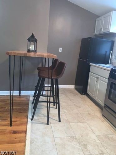 38 Sherman St, Montclair NJ  07042-4865 exterior