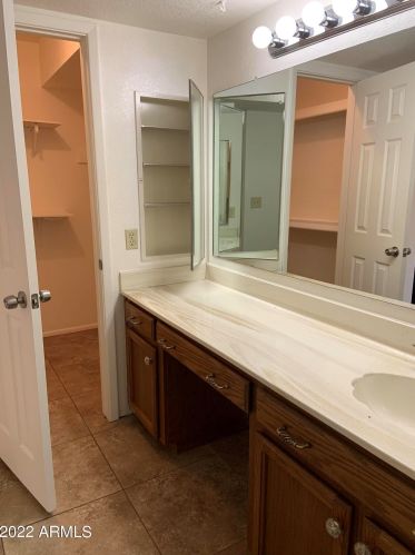 17634 2nd St, Phoenix AZ  85022-1804 exterior