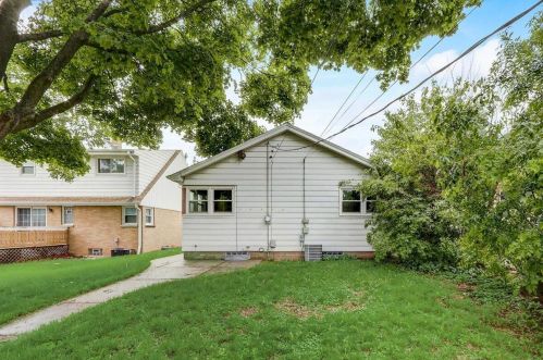 4322 89, Milwaukee WI 53228-2812 exterior