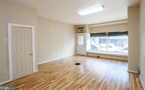 3358 Front St, Philadelphia PA 19106-3001 exterior