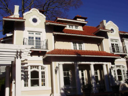 71 Commonwealth Ave, Newton, MA