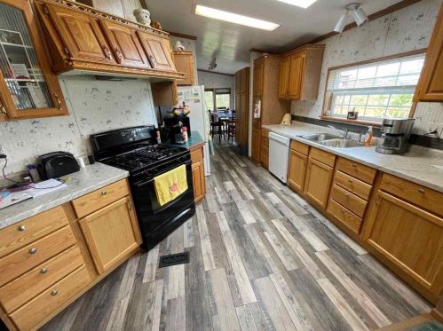 11739 Moody Lake Cir, Suring, WI 54174-9770