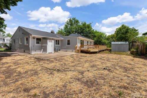 26 Fern St, Edison NJ  08817-4206 exterior