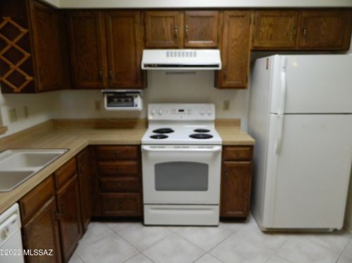 1430 Placita Apache, Green Valley AZ 85622-1049 exterior