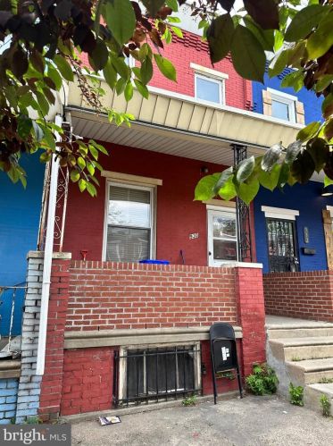 930 66th St, Philadelphia, PA 19151-3101