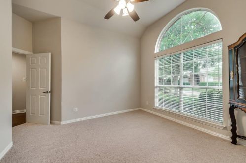 3832 Granbury Dr, Dallas TX  75287-4911 exterior