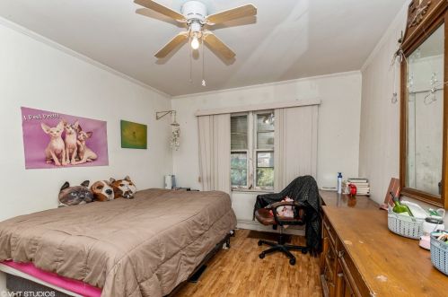 7713 Trumbull Ave, Chicago IL 60655-2555 exterior