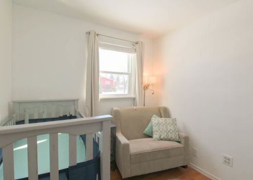 1304 Lorraine Pl, Waukegan IL 60085-1729 exterior