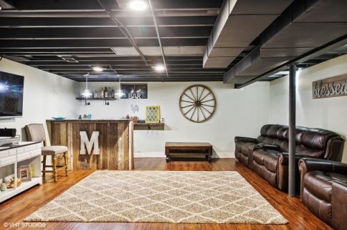 4018 Dean St, Bull Valley IL 60098-3815 exterior