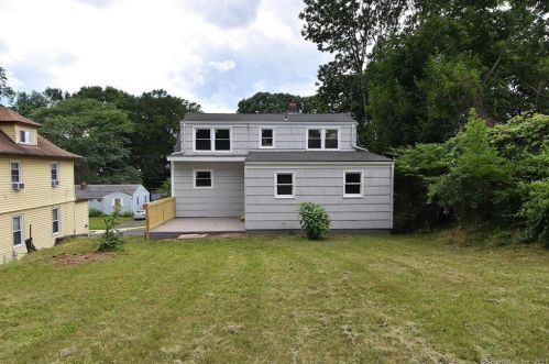 322 Glen St, New Britain CT  06051-3406 exterior