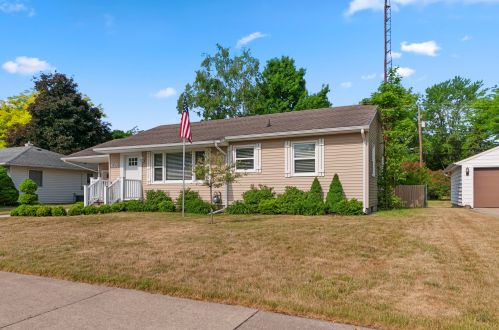 620 Lilac Ave, Big Rapids MI 49307-2520 exterior