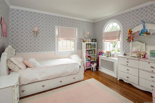 54 Carwall Ave, Mount Vernon NY 10552-1212 exterior