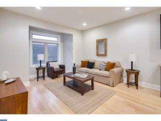 819 Darien St, Philadelphia PA  19147-2833 exterior