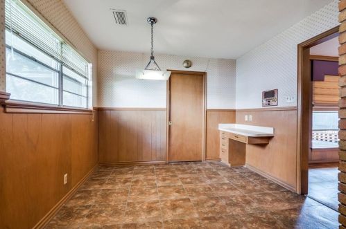 3223 Duchess Trl, Dallas TX 75229-5012 exterior