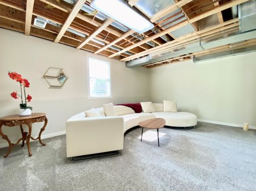 2374 Conifer Ridge Dr, Byron Township MI  49315-7915 exterior