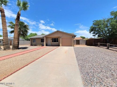 20241 33rd Ave, Phoenix, AZ 85027-3061
