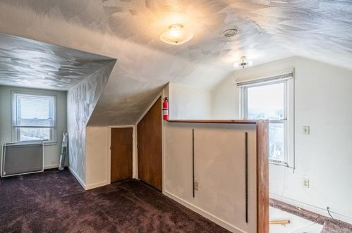 1230 Braddock Ave, Pittsburgh PA 15218-1638 exterior