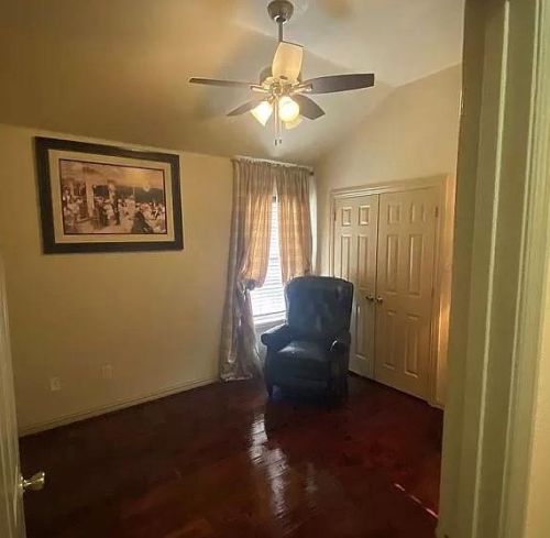 2028 Denmark St, Dallas TX 75253-5925 exterior