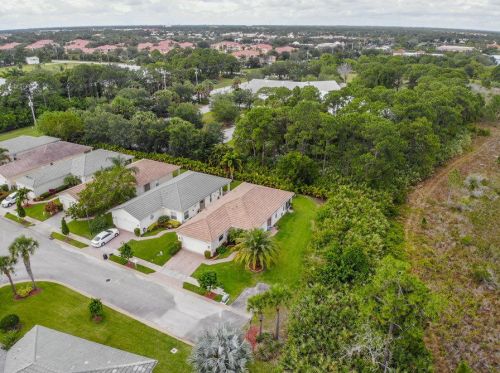 305 Perdido Key St, Fort Pierce, FL 34986-1920