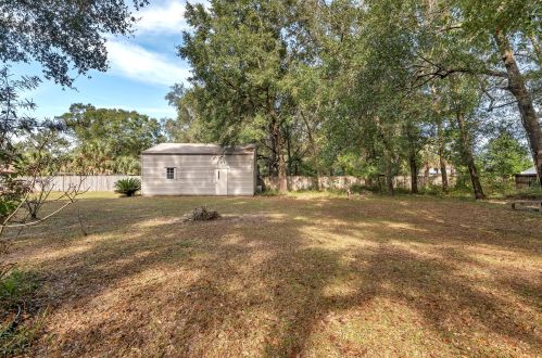 6226 Greenwood Dr, Milton FL  32570-5425 exterior