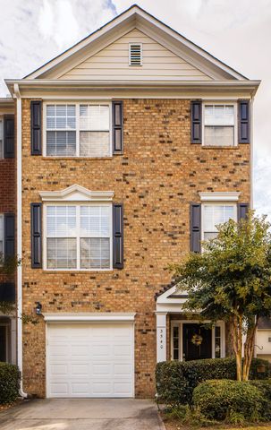 3540 Chattahoochee Summit Ln, Atlanta, GA 30339-3290