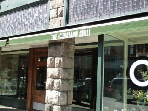 301 Fairways Ln, Lyndon Twp MI 48118-2130 exterior