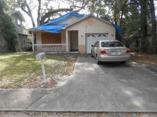 105 Emily St, Tampa, FL 33603-5718