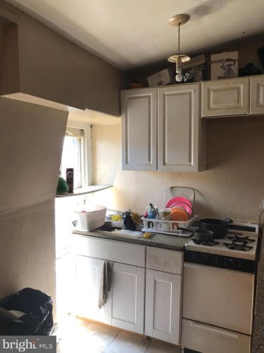 4538 Greene St, Philadelphia PA 19144-6015 exterior