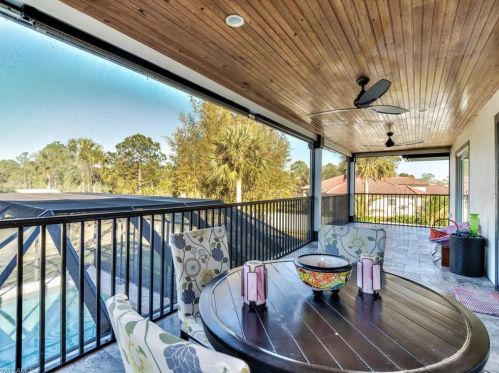 711 10 St, Naples FL 34117-9329 exterior