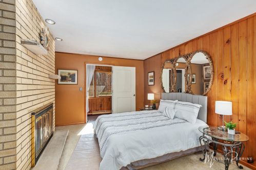 1355 60 St, Grand Rapids MI 49512-9611 exterior