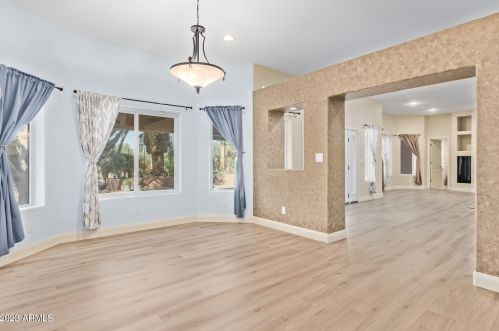 16402 40 Pl, Phoenix AZ 85050-8973 exterior