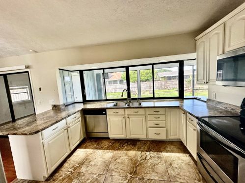 507 Aster Rd, Fort Pierce FL  34953-2904 exterior