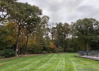 1 Millet St, Huntington Station NY 11746-8021 exterior