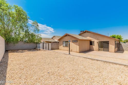 22409 31 Dr, Phoenix AZ 85041-4303 exterior