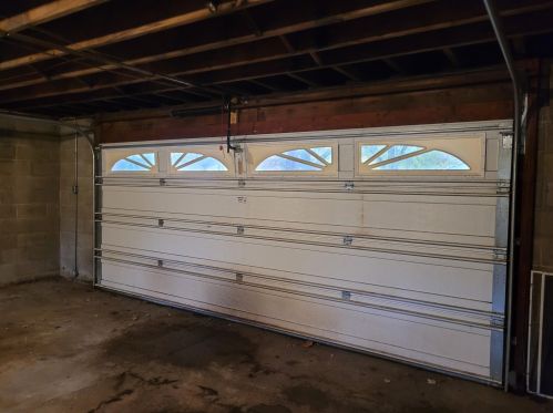 3308 Maple Grove Rd, Meskegon MI 49441-4138 exterior