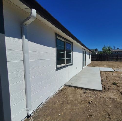 13127 Pfeifle Ave, San Jose CA 95111-3326 exterior